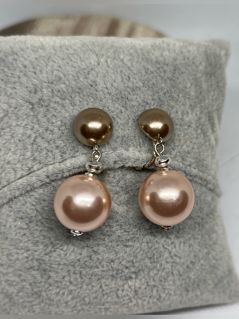 Beautiful Clip on Earring‎ by Joan Rivers